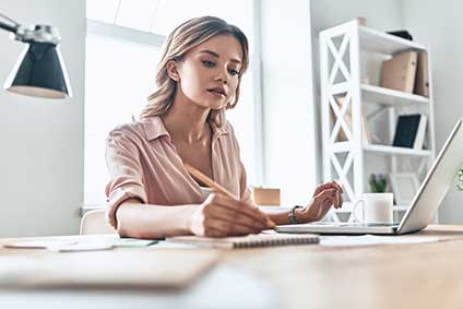 Wie erstelle ich einen Werbeplan